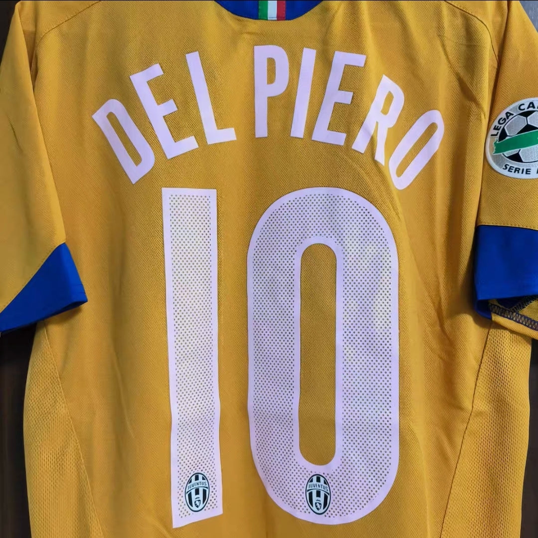 Del Piero #10 - Juventus 2005/06 (third kit)