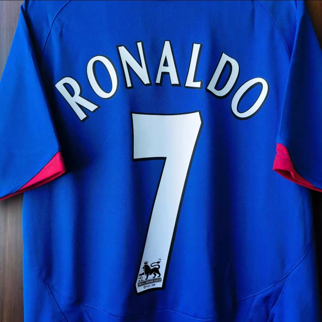 Cristiano Ronaldo #7 - Camisola retro Manchester United 2005/06 (away)
